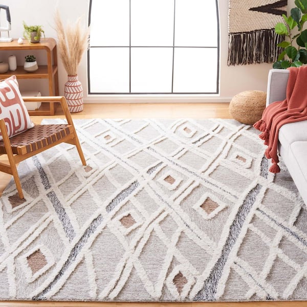 Casablanca Gray/Ivory 8 ft. x 8 ft. Abstract High-Low Wavy Square Area Rug