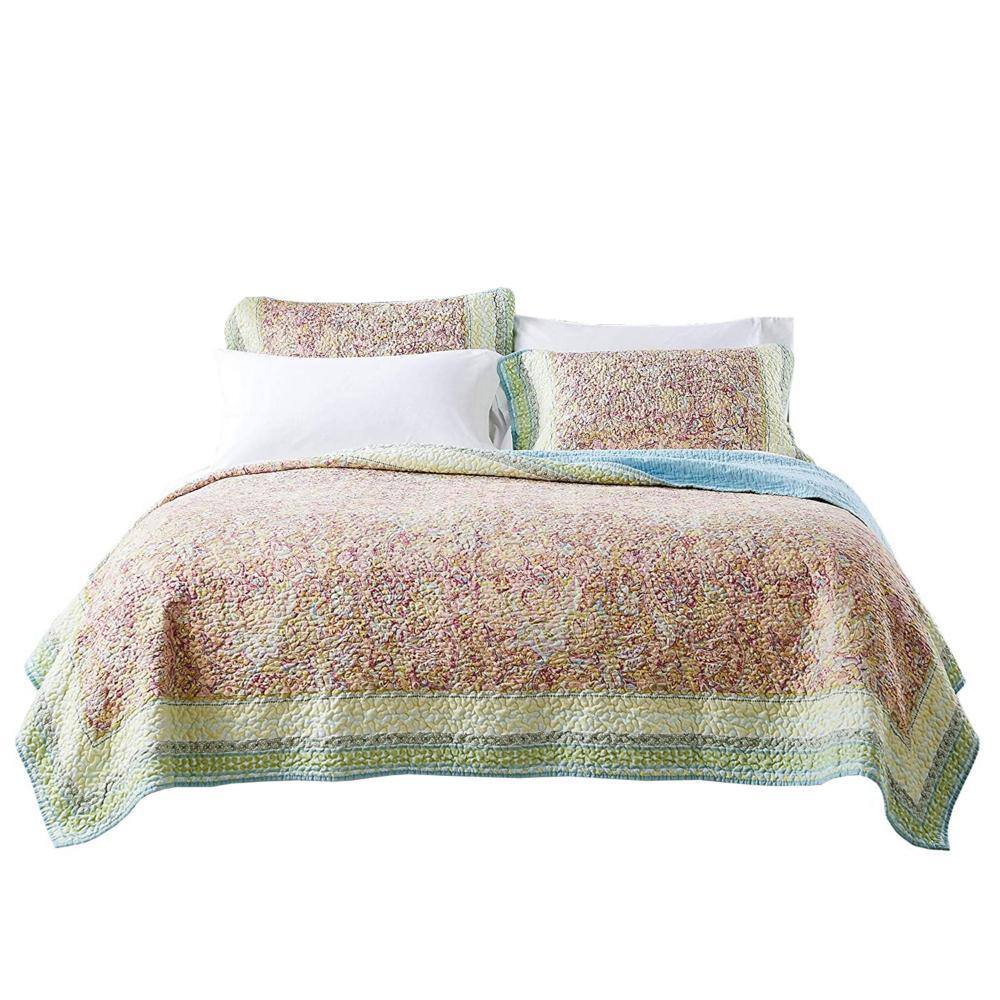 Queen Size Multicolor Microfiber Quilt Set with Pillow Shams