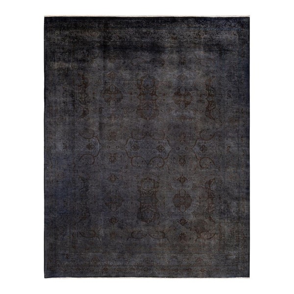 Chloe & Olivia Home Gray 8 ft. 2 in. x 10 ft. 5 in. Fine Vibrance Hand-Knotted Area Rug
