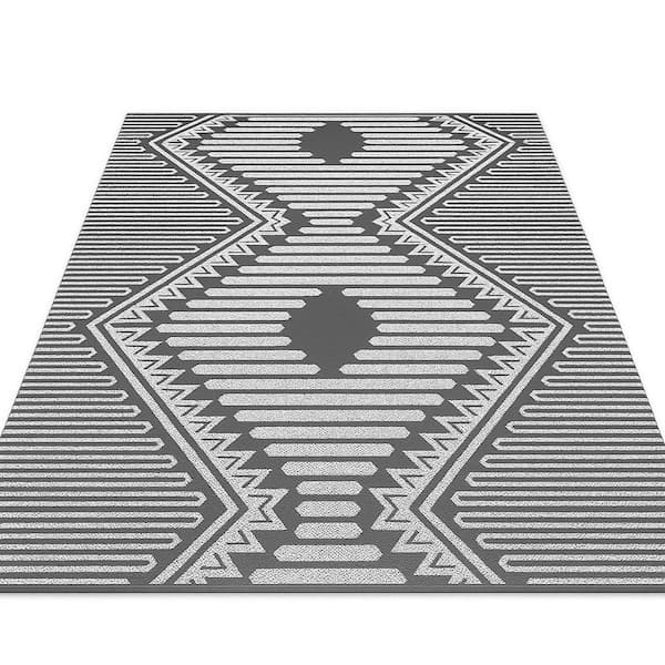 Grey 5 ft. x 8 ft. Modern Boho Reversible Plastic Straw Waterproof Outdoor Patio Deck Porch Pool Camping Beach Area Rug
