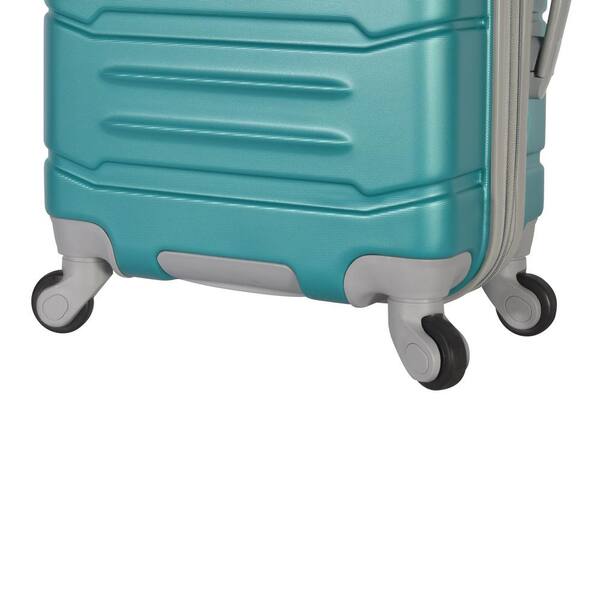 OLYMPIA Denmark 21 Expandable Carry On Wheel Spinner