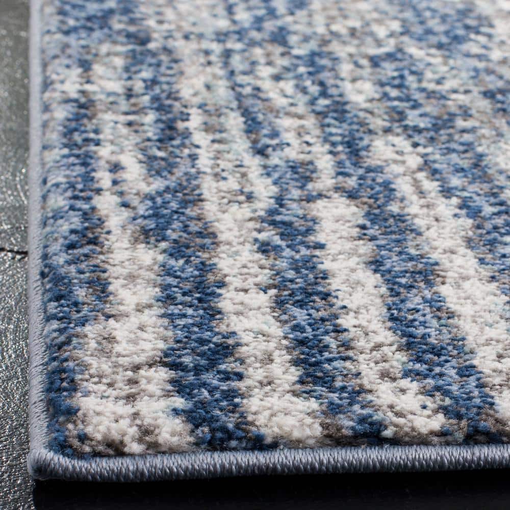 Gray Geometric 5'3" Square Stain-Resistant Synthetic Area Rug
