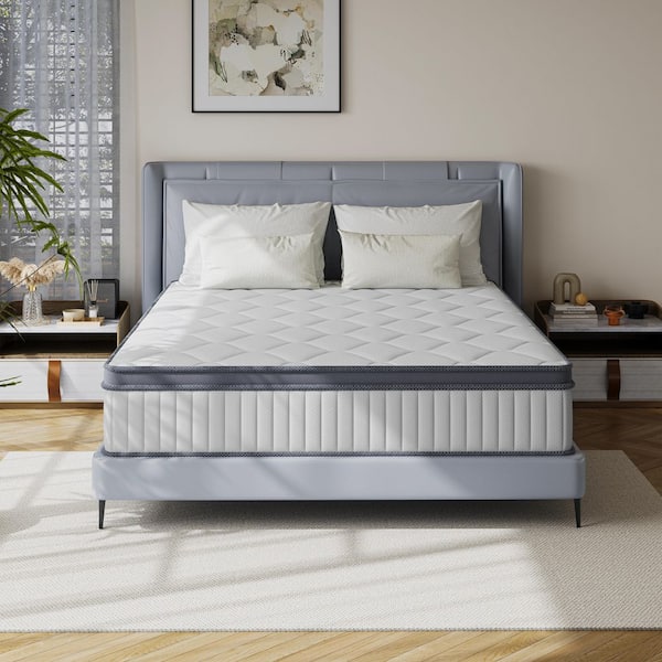 King Medium Hybrid Bamboo Charcoal Gel Memory Foam 14 in. Motion Isolation Breathable Mattress