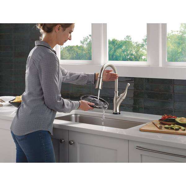 Delta Ophelia Touch2O Touchless Spotshield Stainless 16.25 in