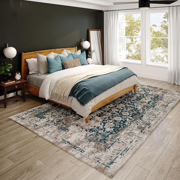 Addison Kensington Vintage Persian Non-Skid Rug - On Sale - Bed