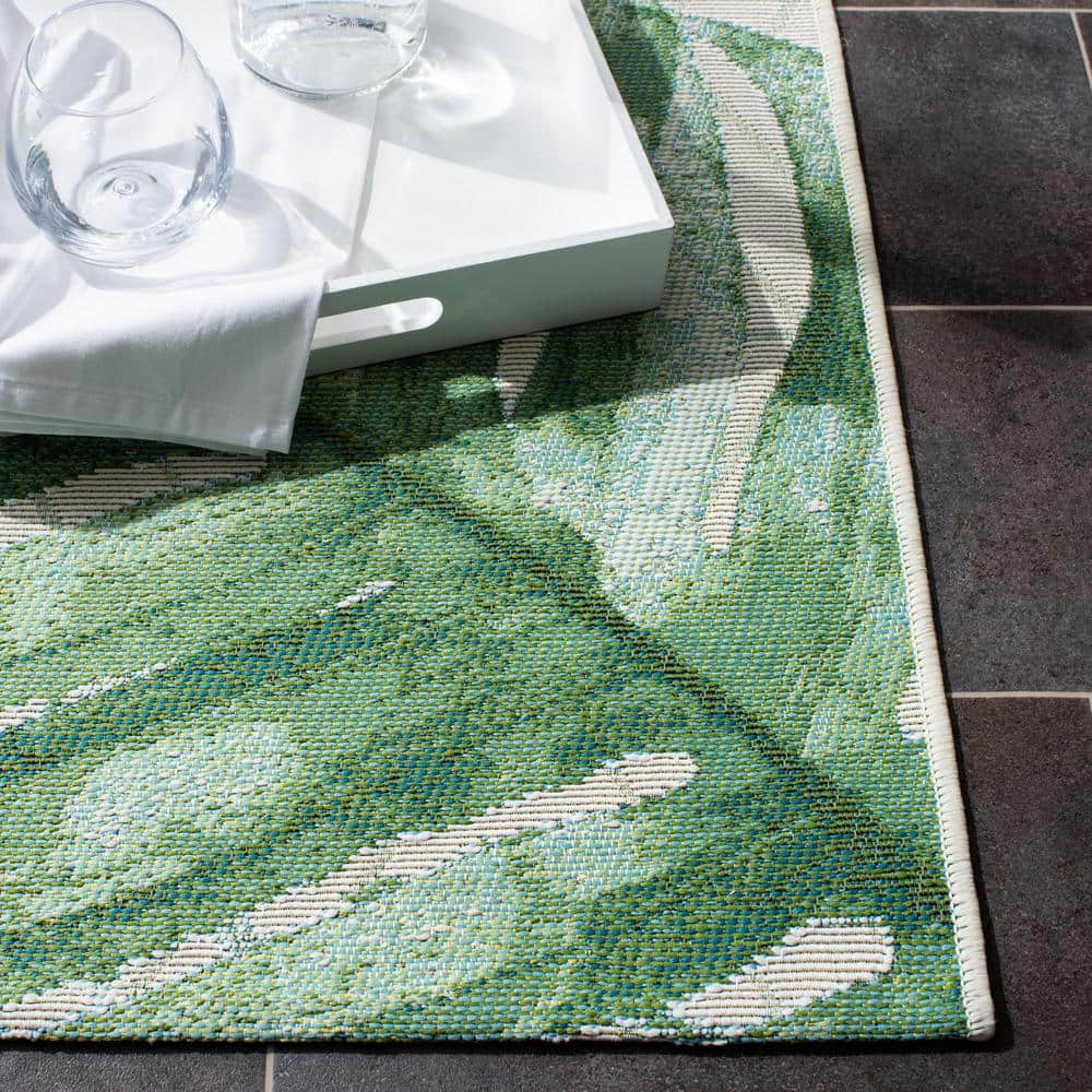 Green and Teal Tropical Leaf Pattern Synthetic Runner Rug, 2'8" x 8'