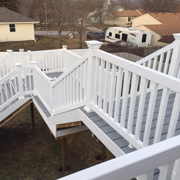 Walton 3 ft. H x 4 ft. W White Vinyl Railing Kit