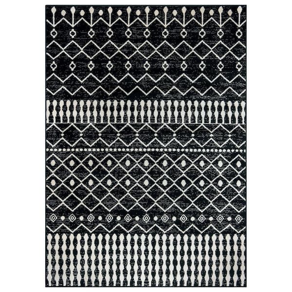 Bohemian Trellis Area Rug Black 7 ft. 10 in. x 10 ft. Area Rug