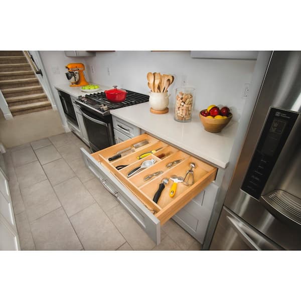 Medallion Cabinetry - Drawer Organizer with Cutlery Divider Insert