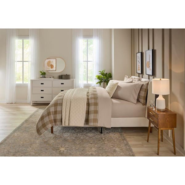 4-Piece 200 Thread Count Cotton Percale Sheet Set in Taupe for King Beds