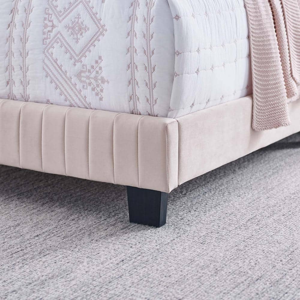 Glam Deco Elegance Channel-Tufted Velvet King Bed in Pink