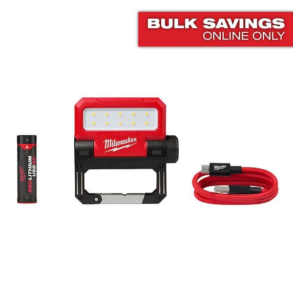 550 Lumens LED REDLITHIUM USB Pivoting Flood Light