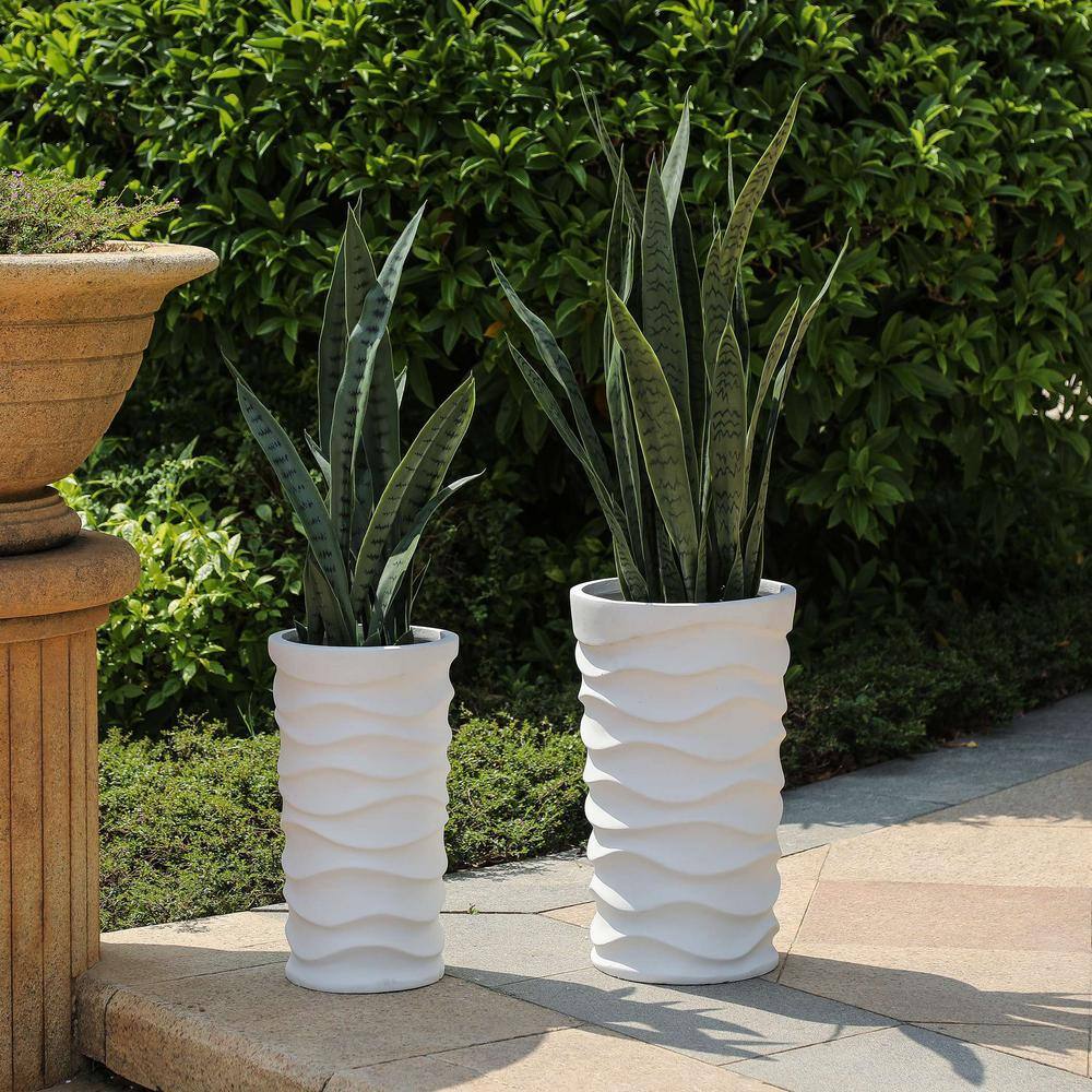 Set of 2 White Wavy MgO Indoor/Outdoor Planters