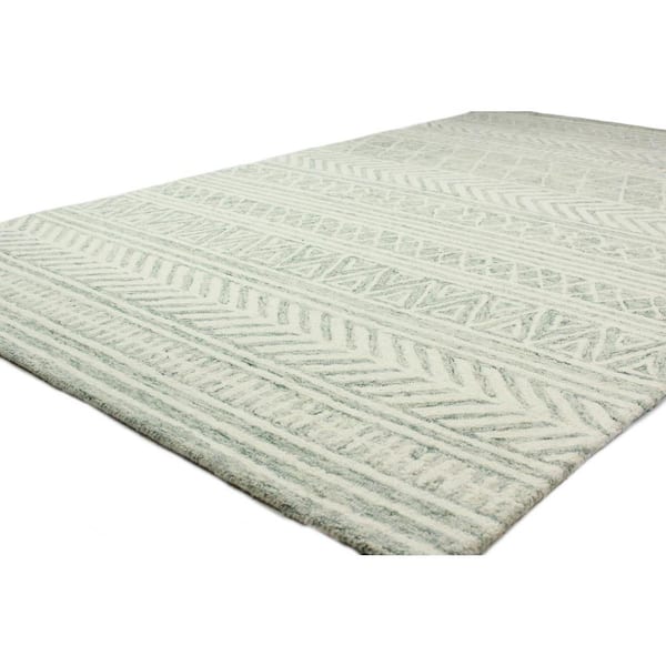 Valencia Green 8 ft. x 10 ft. (7'6" x 9'6") Geometric Transitional Area Rug
