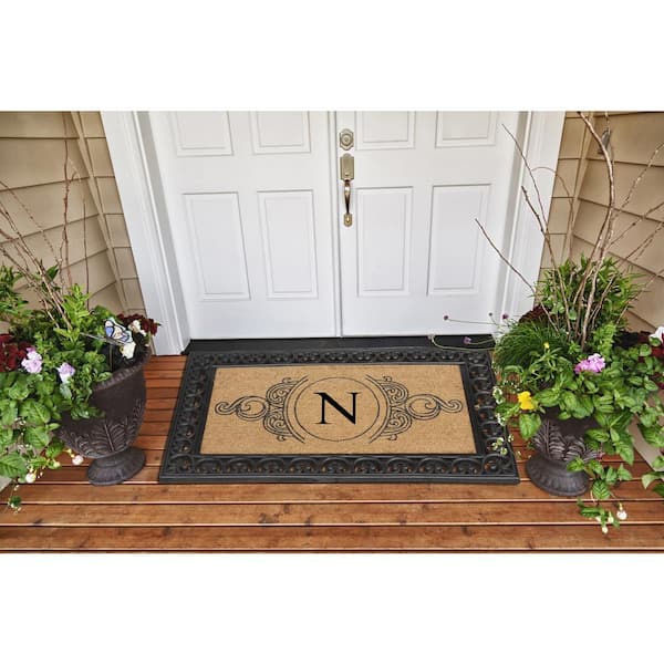 A1 Home Collections A1hc Markham Picture Frame Black/Beige 30 in. x 60 in. Coir and Rubber Flocked Large Outdoor Monogrammed Q Door Mat