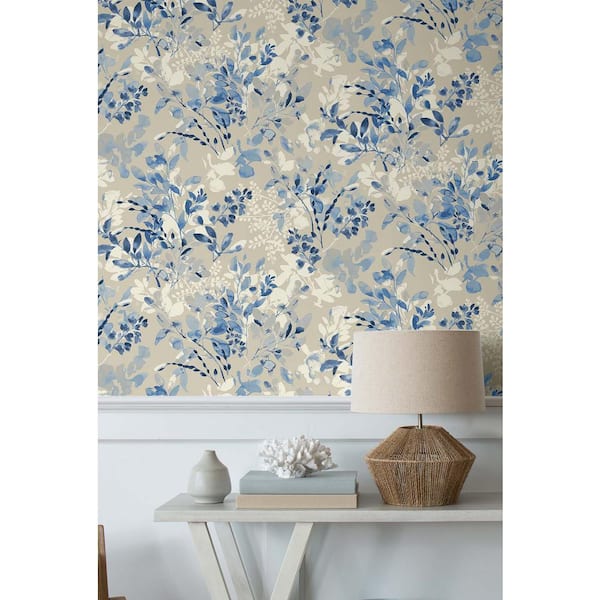 Willow Wood Luna Botanical Vinyl Peel and Stick Wallpaper Roll (Covers 30.75 sq. ft.)