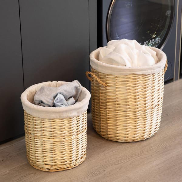 WICKERWISE Set of 2 Round Willow Wicker Laundry Baskets w/ Lids