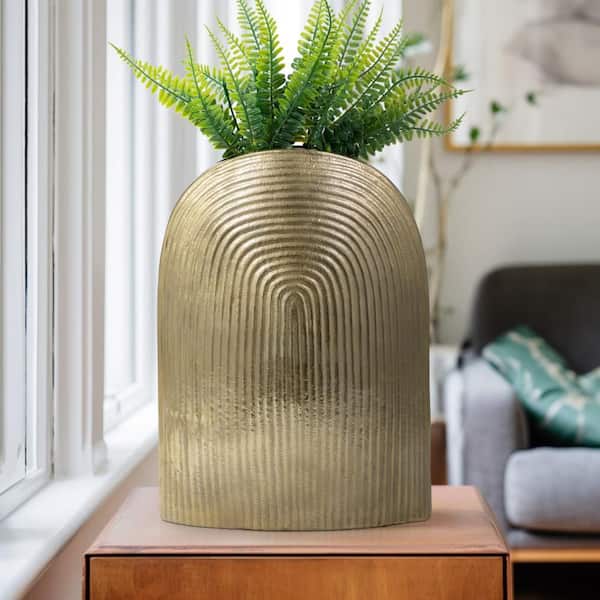 Sagebrook Home 14 in. Gold Metal Geometric Arch Decorative Vase
