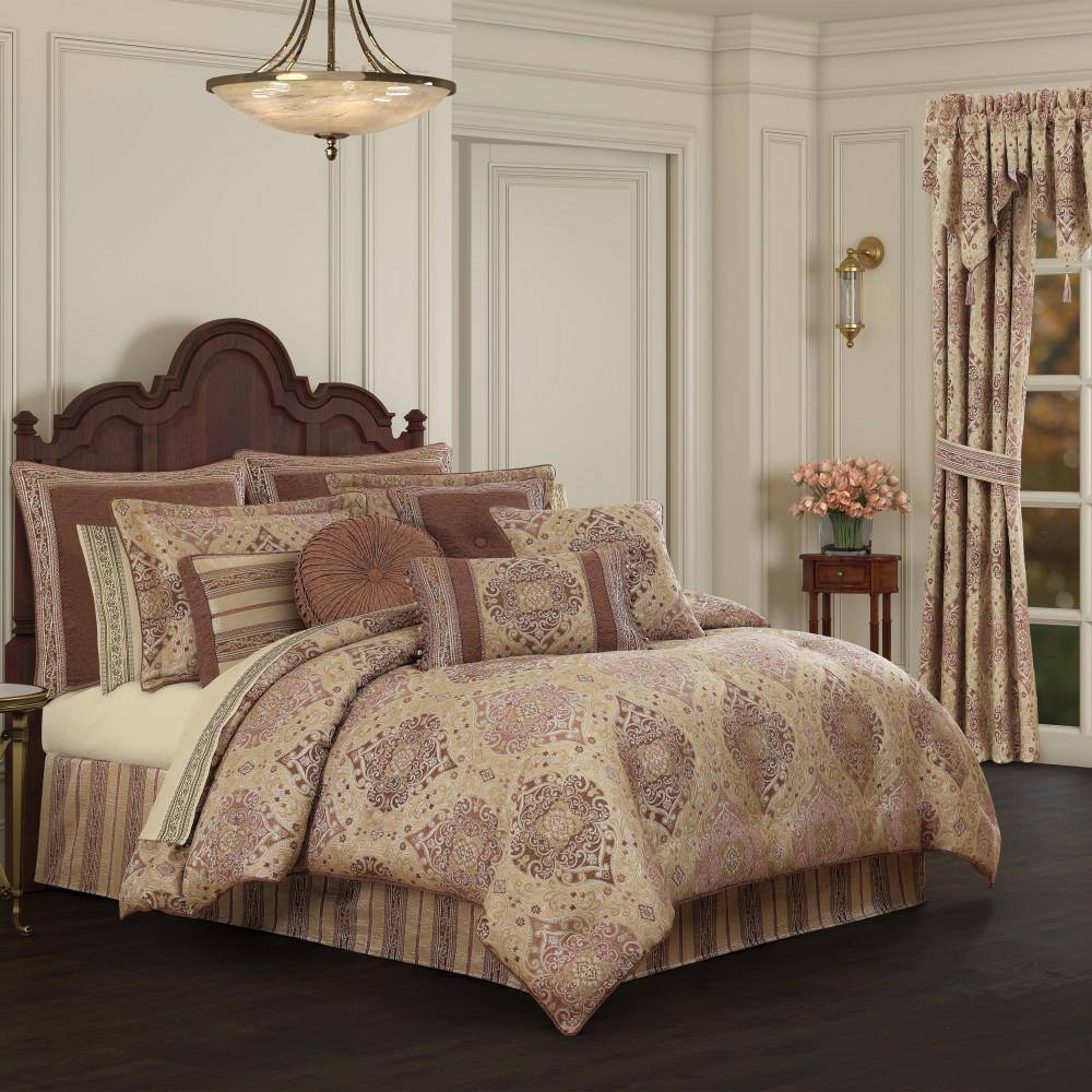 Wallace Terracotta Polyester King 4-Piece Comforter Set