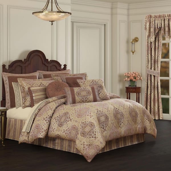 J QUEEN NEW YORK INC Wallace Terracotta Polyester Queen 4Pc. Comforter Set