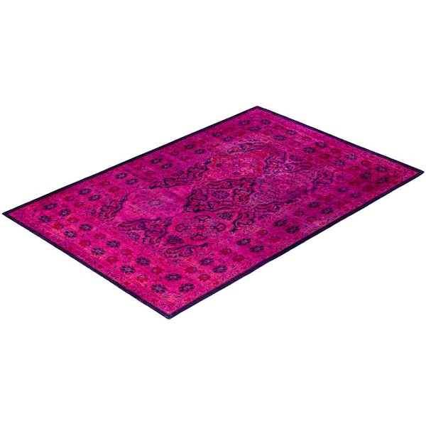 Fine Vibrance Pink 4 ft. x 6 ft. Solid Wool Indoor Area Rug