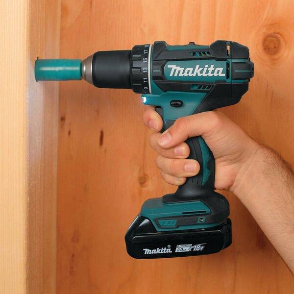 Makita - 18-Volt LXT Lithium-Ion Cordless Driver Drill and Impact Driver Combo Kit (2-Tool) with (2) 2Ah Batteries, Charger, Bag