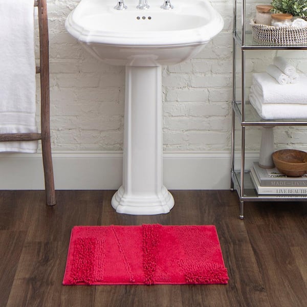 Composition Fiesta Fuschia 21 in. x 34 in. Cotton Bath Mat