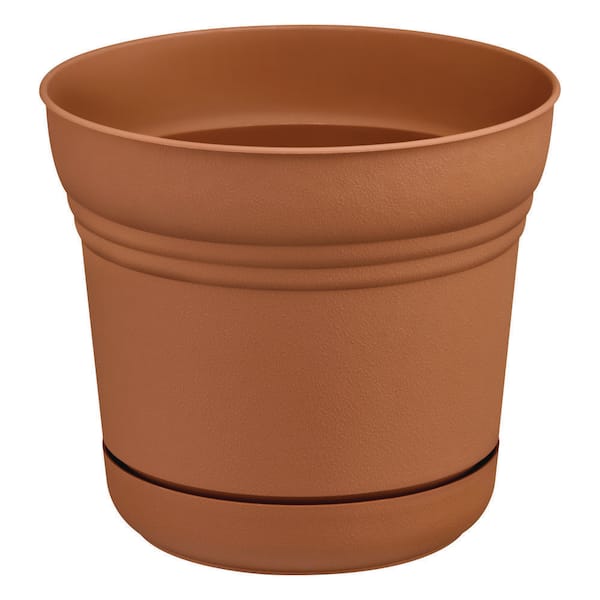Vigoro 10 in. Anne Terra Cotta Plastic Planter (10 in. x 8.5 in.) with Drainage Hole and Attached Saucer