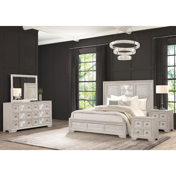Furniture of America Artello 5-Piece Light Gray Wood Frame King Panel Bedroom Set with Sunburst Pattern, Zinc Alloy Hardware, Bracketed Feet