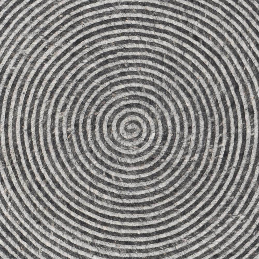 Handwoven Gray Wool 3' Round Braided Reversible Rug