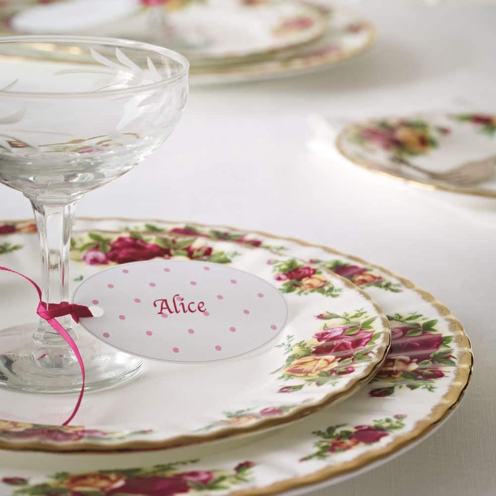 Old Country Roses Porcelain Floral 5-Piece Place Setting