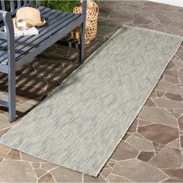 Courtyard Gray/Gray 2 ft. x 22 ft. Solid Color Diamond Indoor/Outdoor Runner Rug