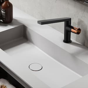 Single-Handle Single-Hole Bathroom Faucet in Matte Black