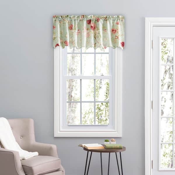 Balmoral 15 in. L Polyester Valance in Sage