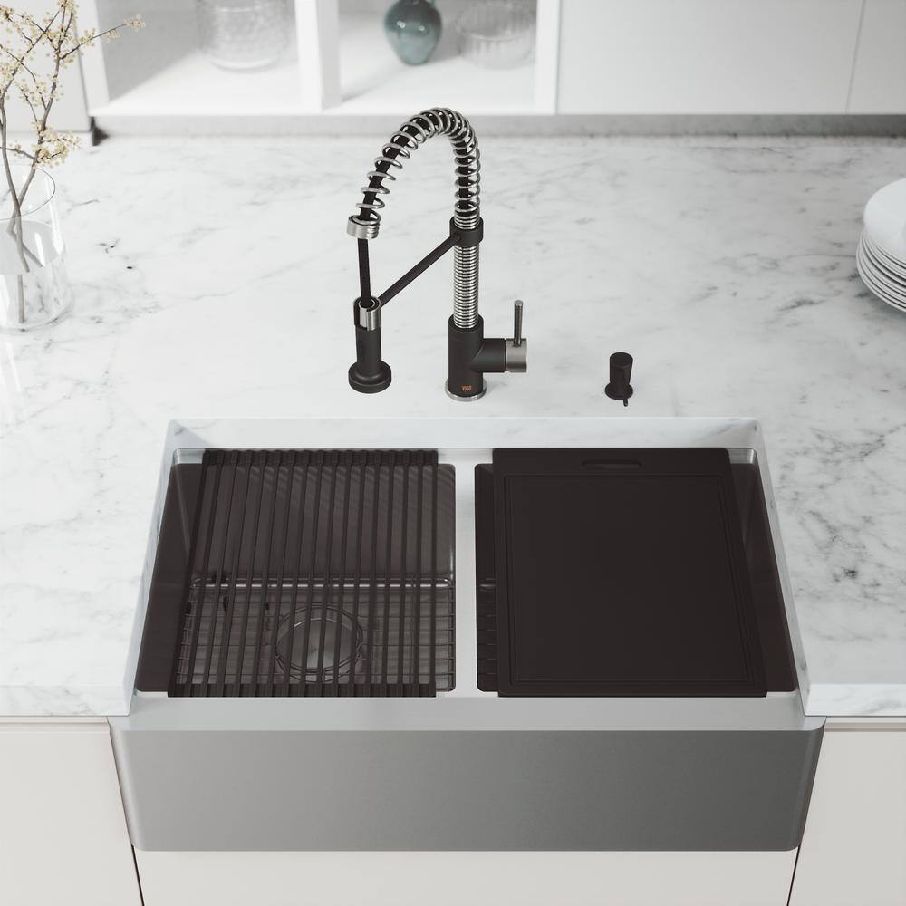 Oxford 33" Stainless Steel Double Bowl Farmhouse Kitchen Sink