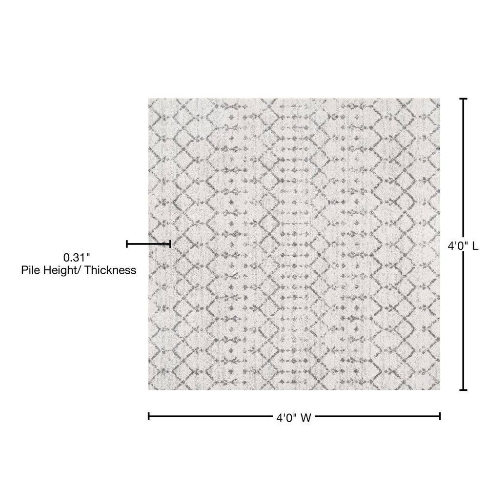 Gray Diamond Pattern Reversible Square Area Rug