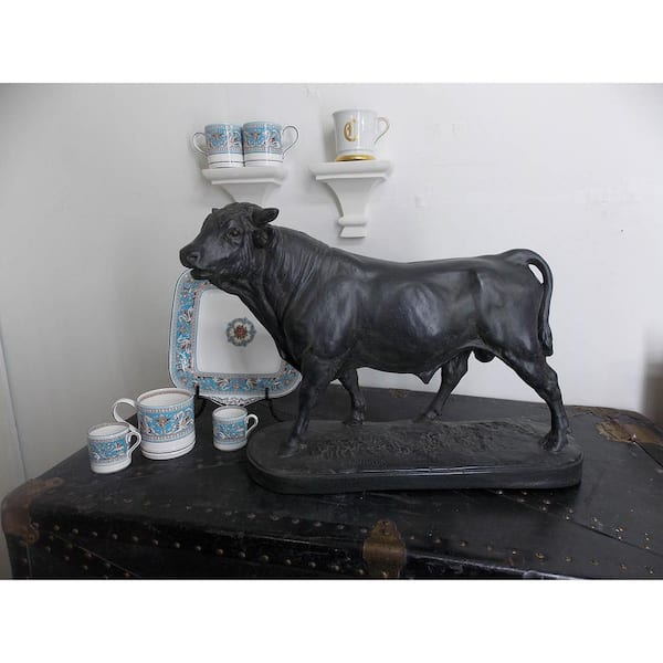 Black 15 in. x 23 in. Gypsum Bull Sculpture Le Tareau