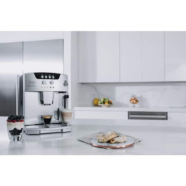 DeLonghi 15-Bar Stainless Steel Espresso Machine and Cappuccino Maker with  Manual Frother ECP3630 - The Home Depot