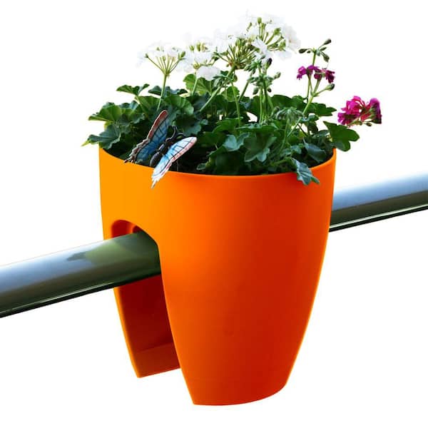 Greenbo 11.4 in. x 11.8 in. x 11.4 in. Orange Plastic Railing and Deck Planter (2 pack)