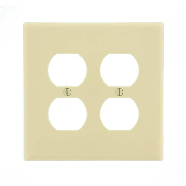 Cordinate-Cord-Wrap-Duplex-Receptacle-Wall-Plate-White