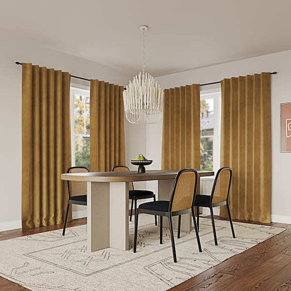 Sun Zero Amherst Velvet Noise Reducing Thermal Gold Polyester 50