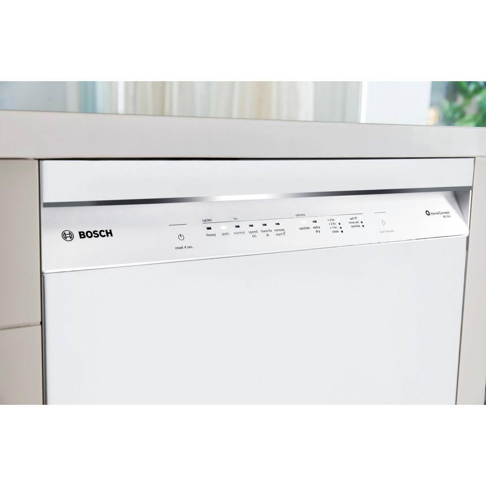 24" White Built-In Dishwasher with Stainless Steel Tub