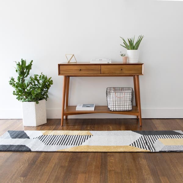 Evelina Gold 8 ft. x 10 ft. Area Rug
