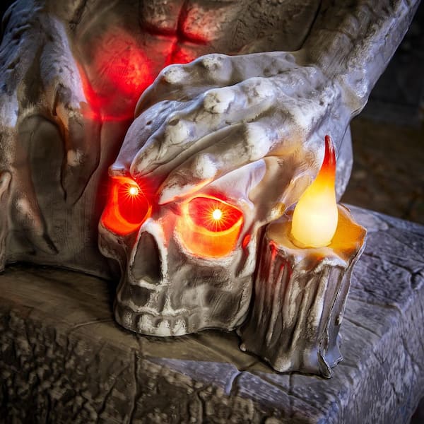 Home Accents Holiday 5.5 FT Grave & Bones LED Gargoyle 26PA05415