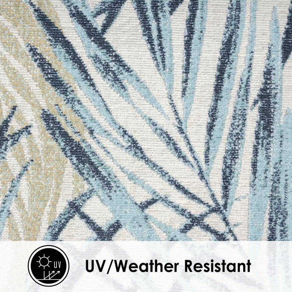 Ivory and Aqua Blue Palm Leaf 5' x 7' Indoor/Outdoor Rug