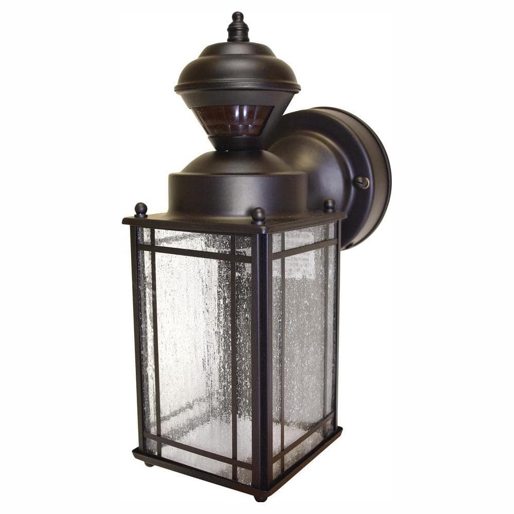 Shaker 11.12 in. Oil-Rubbed Bronze 150-Degree Farmhouse Outdoor 1-Light Wall Sconce price history on PriceWatchPro
