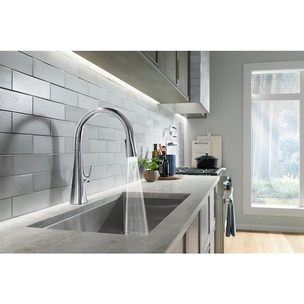 Graze Single-Handle Pull-Down Sprayer Kitchen Faucet with 3-Function Sprayhead in Polished Chrome