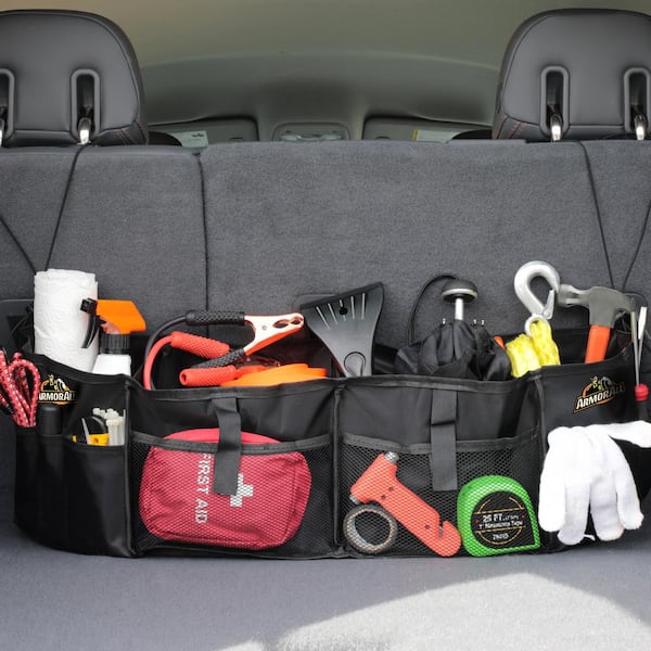 This 9-in-1 car organizer accompanies you at home or on the go