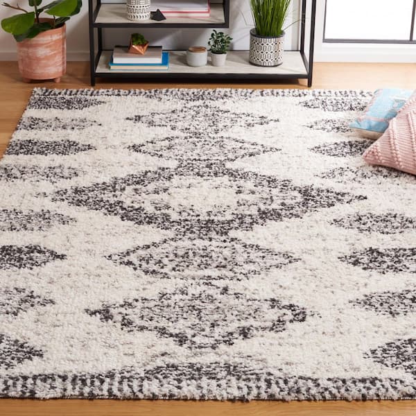 Jericho Shag 7 ft. x 7 ft. Ivory/Black Diamond Distressed Square Area Rug