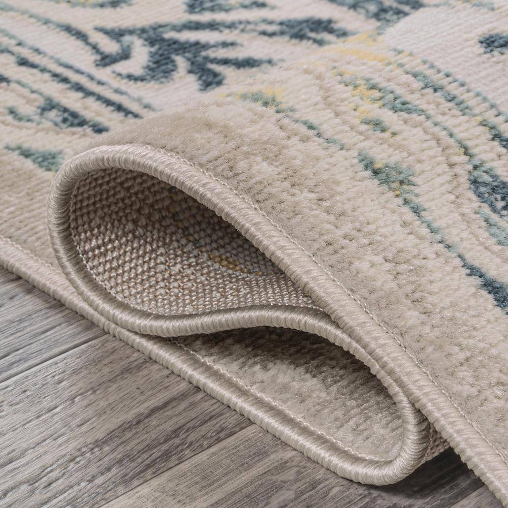 Ivory/Navy 4' x 6' Reversible Synthetic Medallion Rug